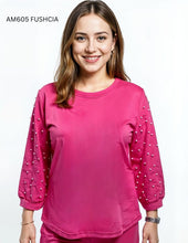 Load image into Gallery viewer, A stylish coordinated two-piece lounge/pant set #AM605-606