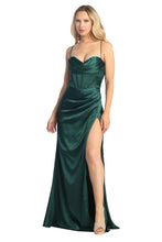 Load image into Gallery viewer, Fitted Full-Length Formal Evening Gown #7854L