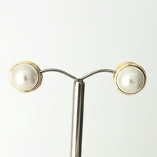 Load image into Gallery viewer, Magnetic Pearl Stud Earrings #E6266
