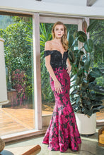 Load image into Gallery viewer, Off Shoulder Mermaid Dress
