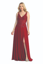 Load image into Gallery viewer, A stunning long formal evening gown #7740L
