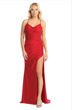 Load image into Gallery viewer, Form-Fitting Evening Gown With A Glamorous And Sensual Silhouette
