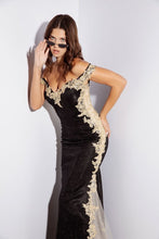 Load image into Gallery viewer, Off shoulder, sweetheart neckline evening gown with mermaid silhouette #9007
