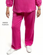 Load image into Gallery viewer, A stylish coordinated two-piece lounge/pant set #AM605-606
