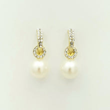 Load image into Gallery viewer, Pearl Drop Huggie Hoop Earrings with Crystal Pavé #E7129
