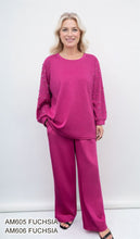 Load image into Gallery viewer, A stylish coordinated two-piece lounge/pant set #AM605-606
