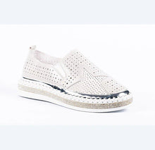Load image into Gallery viewer, Round toe flat shoe, top layer cow leather upper, crystal accent, and removable LATEX FOAM insole #LCD-7
