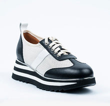 Load image into Gallery viewer, Round toe sneaker, LEATHER upper, LEATHER insole, EVA outsole #VSA-5
